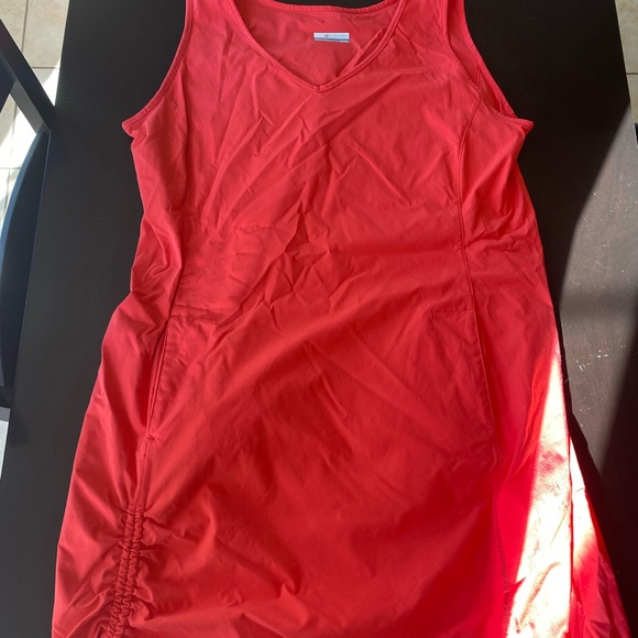 XL Columbia Dresses - Picture 1 of 4